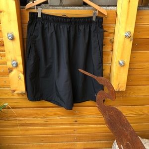 LIGHTWEIGHT NIKE RUNNING SHORT!